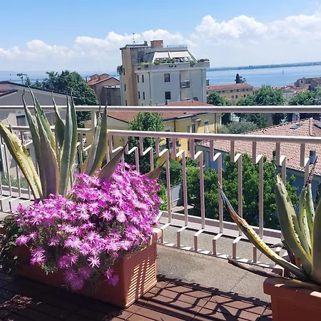 Paola Bed & Breakfast Desenzano del Garda